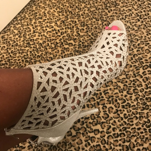 Zigi Soho Sparkly Heels - Picture 3 of 7